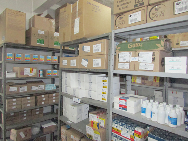 Prefeitura Municipal investe em medicamentos para a Farmácia de Todos em Rosário da Limeira (10).JPG