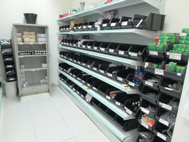 Prefeitura Municipal investe em medicamentos para a Farmácia de Todos em Rosário da Limeira (7).JPG